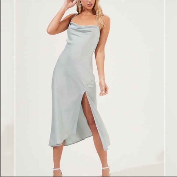 NWOT ASTR the Label Slip Dress Open
back Side Slit Sage Size Large - Picture 4 of 16